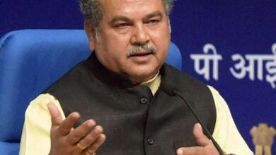 केंद्रीय कृषि मंत्री नरेंद्र सिंह तोमर